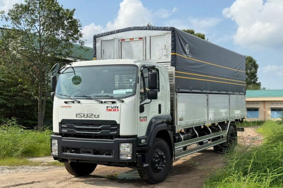 Isuzu FVR 900 thùng mui bạt tại Isuzu An Khánh